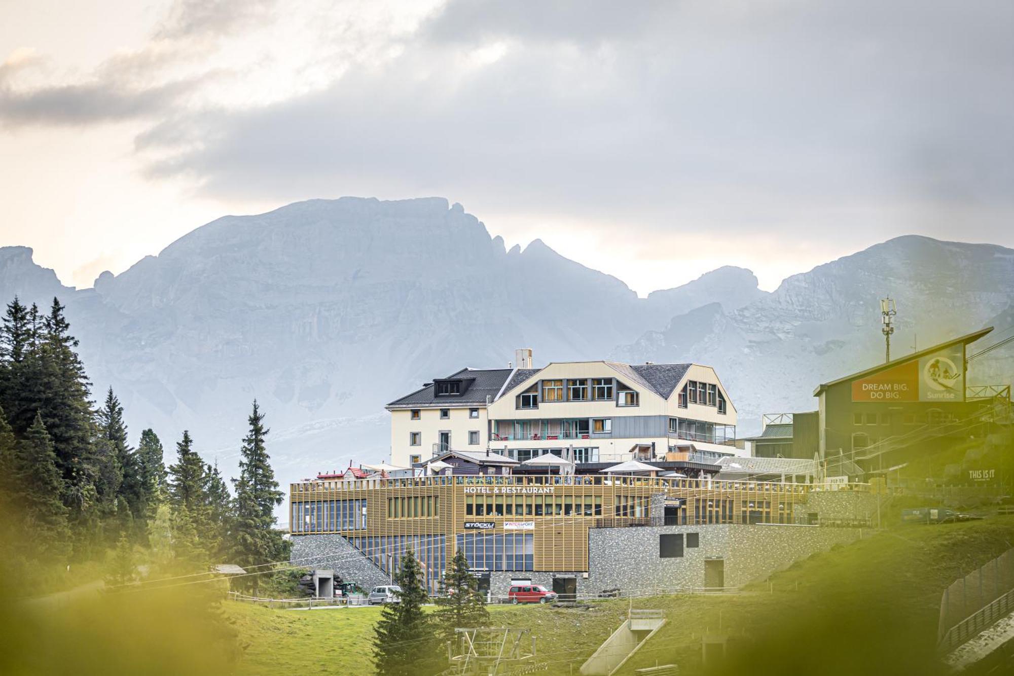 Berghotel Truebsee - Accessible Only By Cable Car Engelberg Eksteriør bilde