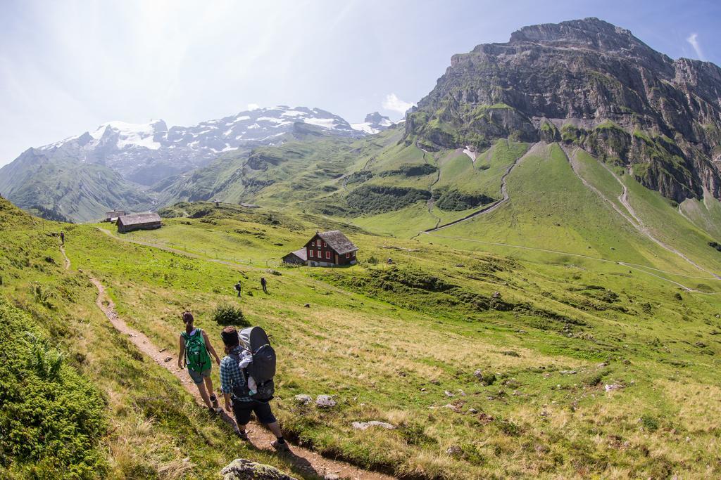 Berghotel Truebsee - Accessible Only By Cable Car Engelberg Eksteriør bilde